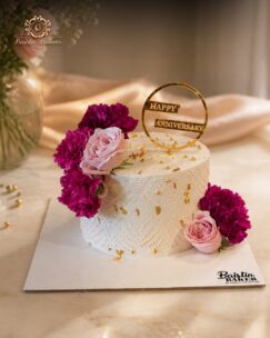 Premium Floral Anniversary Cake in Jalandhar