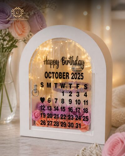 Personalized birthday calendar gift box featuring flowers, lighting, and a highlighted special date.